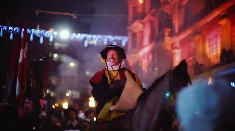 20141214 L'Escalade-09 Stock Footage 45280771