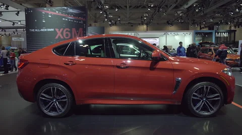 2015 BMW X6M Video stock 47572725