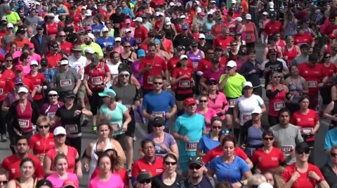 2015 The Tamarack Ottawa Race Weekend 5K-10K, kids, and  marathon race Stock Footage 51122191