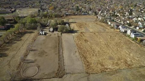 2016:HIDDEN LAKE COLORADO.Large Plot Without Construction And Some Trees And Fotos de archivo