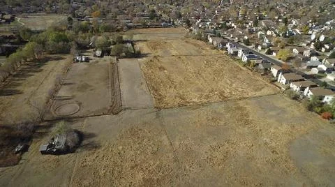 2016:HIDDEN LAKE COLORADO.Large Plot Without Construction And Some Trees And Fotos de archivo
