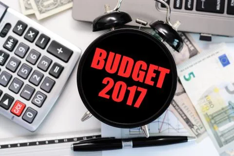 2017 budget exercise or forecast with old clock concept Fotos Stock