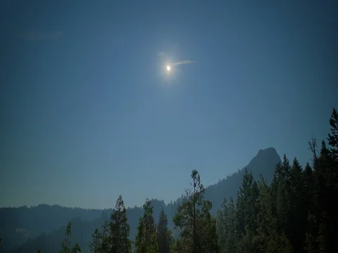 2017 Eclipse Pilot Rock, Cascade Siskiyou National Monument, Oregon Stock Footage 79085408
