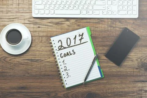 2017 goals write on notebook Foto stock