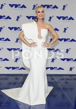 2017 MTV Video Music Awards Stock Image ~ #106054316