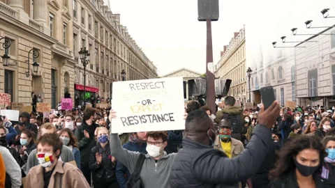 20200606 - BLM Paris Protests 4K Clip 19 Stock Footage 132316054