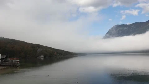 20211010 slow 1202 Stock Footage 168902146