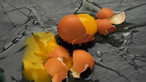 2022-02-08 P1400143 EGGS 006 Stock-Footage 169959350