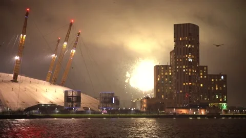 2022 New year fireworks display at Greenwich Peninsular London Stock Footage 167748516