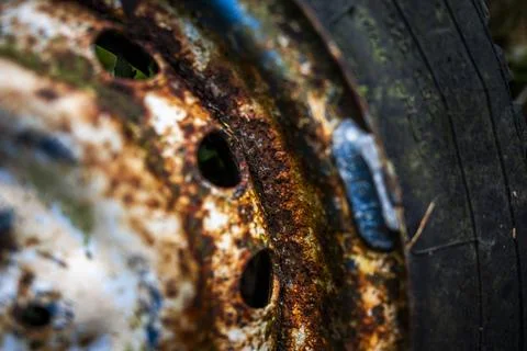 2023 10 14 Cogollo old car wheel 16 Stock Photos