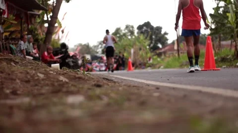 2023 marathon runners. Stock Footage 255918708