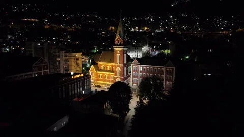 2024-05-17 Pullout Footage from Saint Anthony Catholic Church to Emperor Mosque Stock Footage 295366246