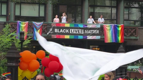 2024 NYC Pride March is opened on Fifth Avenue in New York City. Vídeos de archivo 279296404