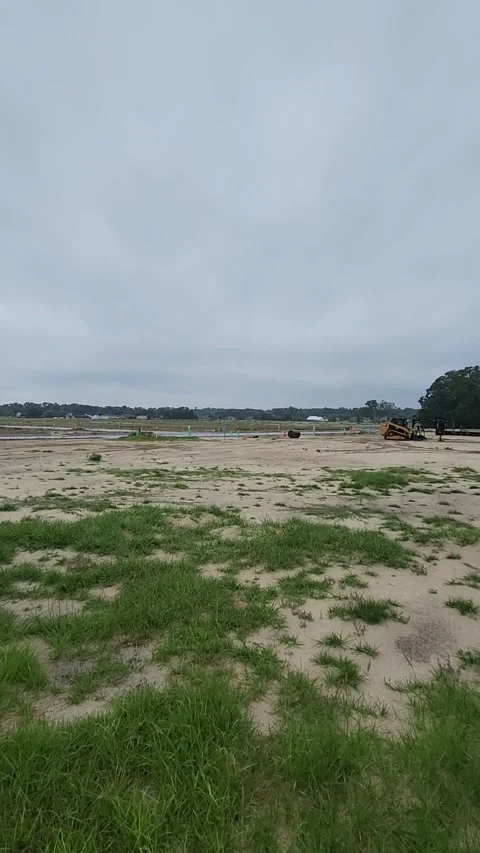 20250510 084013 Video stock 326769465