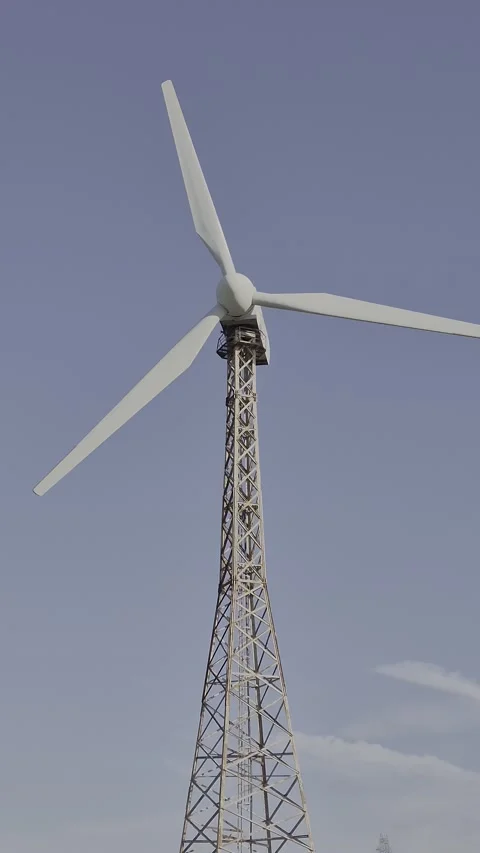 20251103 144237 Stock Footage 326325422