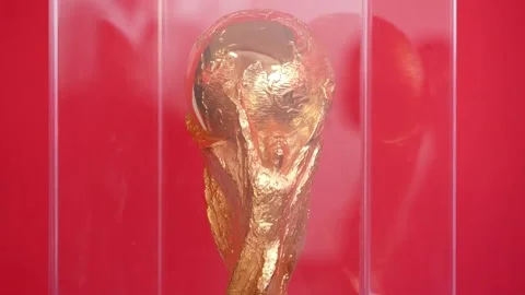 The 2026 World Cup trophy arrives in Copacabana on its tour of Latin America, Rí Stock-Footage 329590724