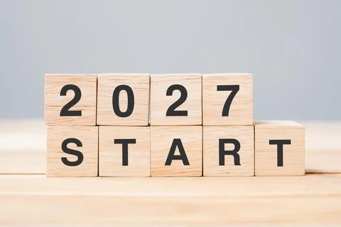 2027 START text on table. Resolution, strategy, goal, motivation, reboot, b.. Stock Photos