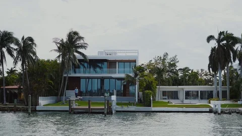 21 September 2017 Miami Florida. Exclusive dwelling of celebrity and private Stock Footage 101134348