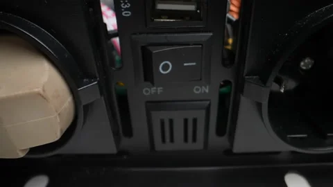 220 volt sockets in an electrical appliance. Slider movement 库存影片 230748017