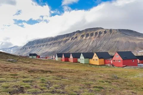 Colorful  houses  in  the  Longyearbyen  settlement  on  the  island  of  Spitsbergen,  Svalbard,  Norway xkwx Color,  Midnight  sun,  architecture,  arctic,  attraction,  beautiful,  cabin,  cold,  colorful,  cottage,  cruise,  dwelling,  europe,  famous,  freeze,  frozen,  house,  houses,  hut,  lodge,  miner,  mountain,  nordic,  north,  norway,  norwegian,  outdoor,  peak,  polar,  pole,  popular,  postcard,  poster,  quaint,  row,  scandinavia,  settlement,  sight,  sightseeing,  solstice,  spitsbergen,  svalbard,  tourism,  tourist,  town,  travel,  village,  wooden