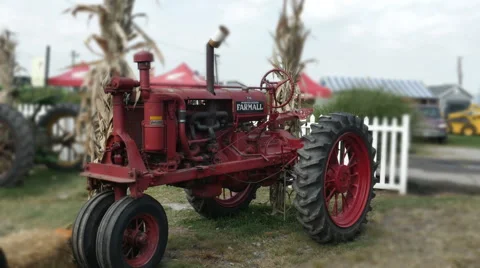 2283 Antique Trackor, HD Stock Footage 42408528