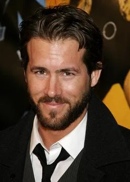 Ryan Reynolds at the World Premiere of Smokin' Aces held at the Grauman's Chinese Theater in Hollywood, USA on January 18, 2007. xkwx actor actress celebrity talent actors actresses entertainment cinema red carpet premiere movie star celebrities fashion hollywood famous fame popular movies film success dress artist california event attractive