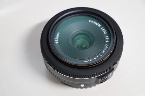 24mm lense 스톡 사진