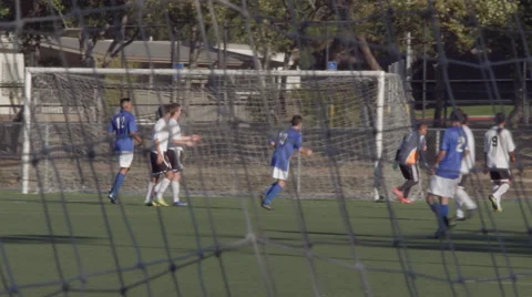 2.5K Soccer Corner Kick Keeper Punch 스톡 동영상 40200708