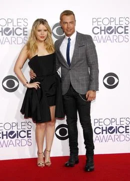 Taylor Spreitler and Joey Lawrence at the 41st Annual People's Choice Awards held at the Nokia L.A. Live Theatre in Los Angeles on January 7, 2015. xkwx actor actress artist california celebrity event film hollywood movie premiere redcarpet star success talent gala Taylor Spreitler Joey Lawrence