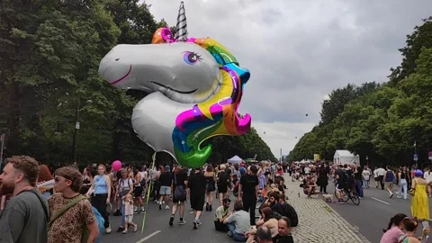 27.07.2024, Berlin - Germany. Impression of the CSD. Stock Footage 280320102