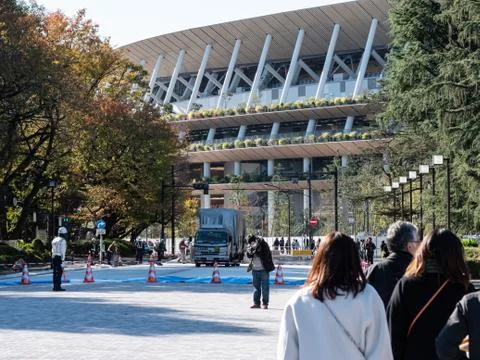 29 11 2019 - Tokyo, Japan: Japan's new national stadium built in preparation for Stock Photos