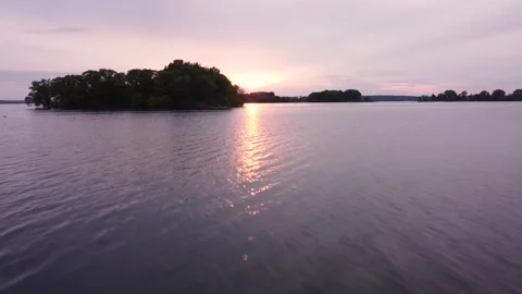 29.13 Stock Footage 195953071