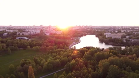 29.2 Stock Footage 195952913