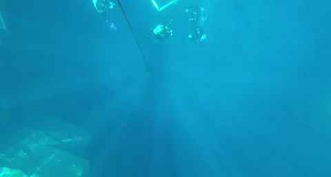 2D scuba diving class at blue hole nm Stock Footage 40765261