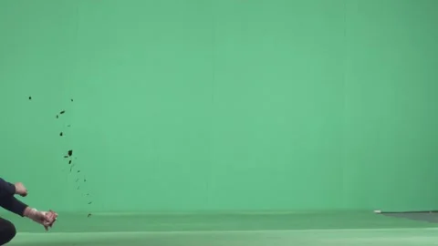 2K Horizontal Blood Spurt Stream VFX Overlay on Green Screen Stock Footage 342950128