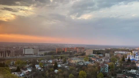 2рррр 스톡 동영상 132801128