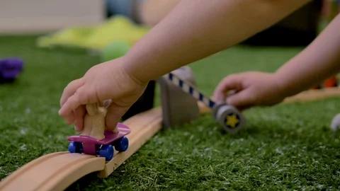 2Z childrens 2 Video stock 112567118