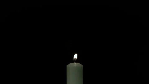 3-candle flame Vidéo 153216132