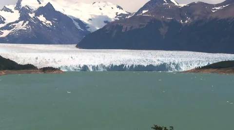 3 CLIPS Spectacular Glacier Video stock 40712754