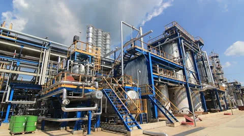 3 great shots at the Refinery Video stock 22751861