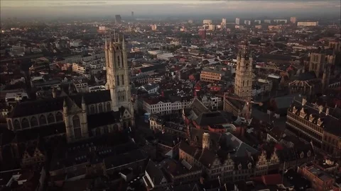 3 towers skyline Gent. Stockbeeldmateriaal 80925636