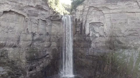 300' Waterfall 库存影片 50607331