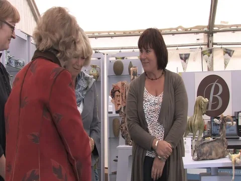 31-May-2011 Camilla visits the Hay-on-Wye festival 스톡 동영상 100764720