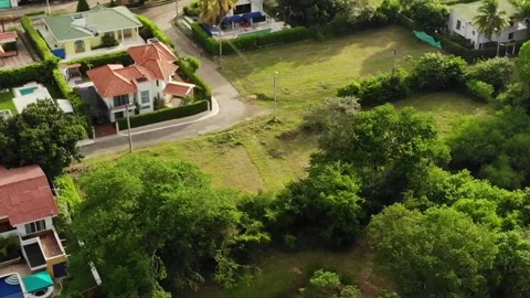 31 VARIOS Stock Footage 136204032