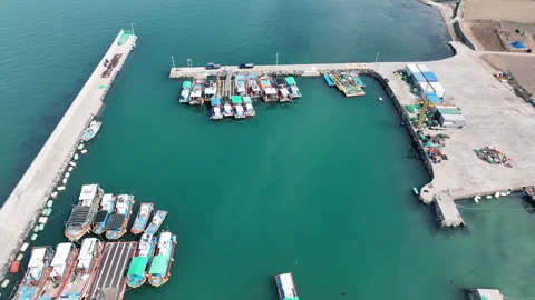 32.a dock in a small town in the south. a dock with no one in sight. Stock Footage 303550601