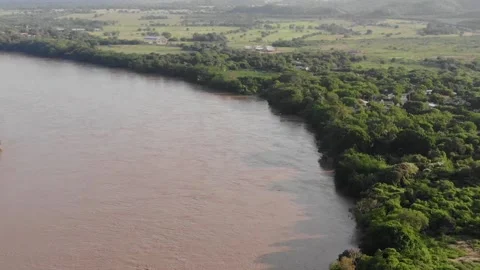 33 VARIOS Stock Footage 136204034