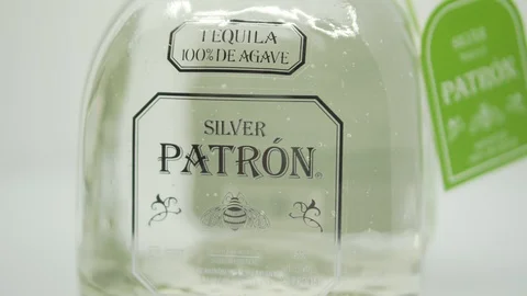 360 Degree Loop-able Rotation Closeup of Patron Silver Tequila Bottle.
4K Vídeo Stock 103173541
