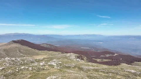 360 degree view from Mount Vermio summit, chain mountain sightseeing - Greece 4k 動画素材 301612219