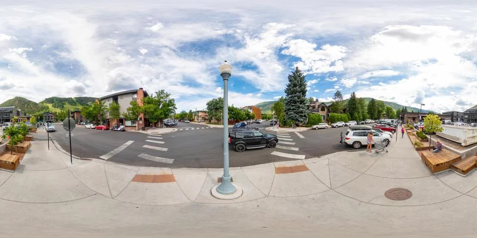360 equirectangular panorama Street scene Aspen Colorado Summer 2023 Foto stock