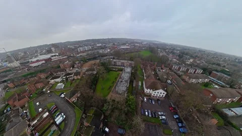 360 Panoramic View of Luton City During Mostly Cloudy Day Vídeo Stock 327795624